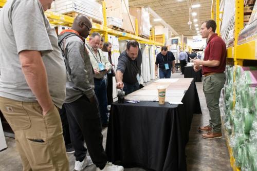 Mgr-Mtg-Vendor-Displays-032