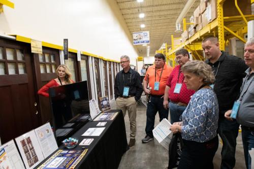 Mgr-Mtg-Vendor-Displays-035