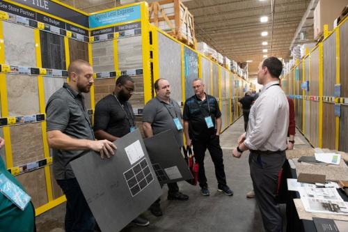 Mgr-Mtg-Vendor-Displays-039