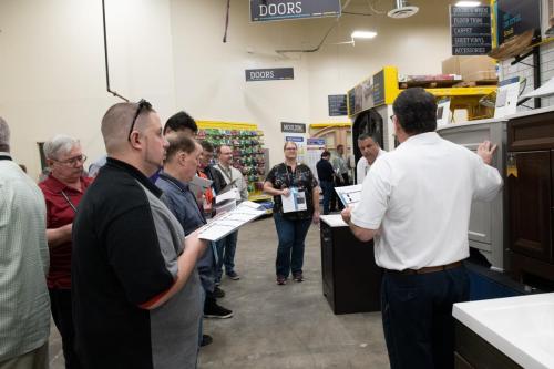 Mgr-Mtg-Vendor-Displays-054