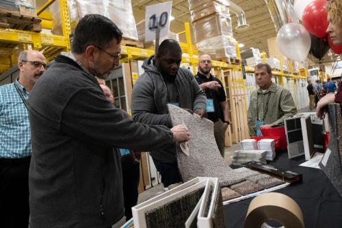 Mgr-Mtg-Vendor-Displays-074