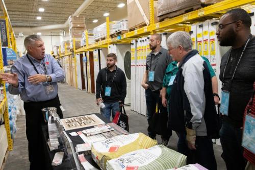 Mgr-Mtg-Vendor-Displays-086