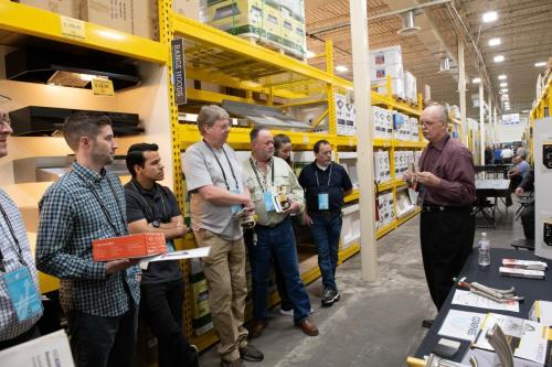 Mgr-Mtg-Vendor-Displays-094