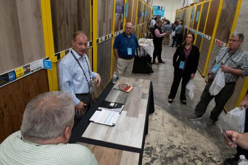 Mgr-Mtg-Vendor-Displays-110